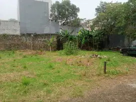 5 Menit Halte Adam Malik, Tanah Dijual Dalam Komplek