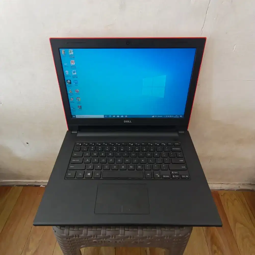 JUAL LAPTOP DELL INSPIRON 14 INTEL COREi3-4005U RAM4GB,SSD128GB+HDD500