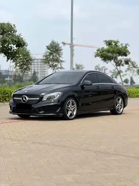 MERCEDES BENZ CLA200 2015 AMG SPORT MERCY CLA 200 2014 LOW MILES !