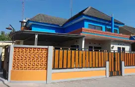 HOMESTAY UNTUK KELUARGA/BARENG2 TEMAN KAPASITAS 12 ORANG DI GODEAN