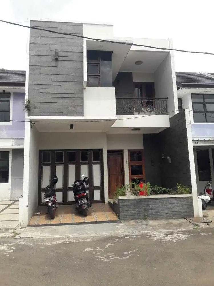Dijual Rumah Minimalis, Lux, Strategis, Bebas Banjir di Cisaranten