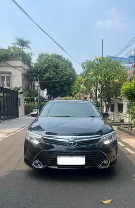Toyota Camry 2015 2.5 V AT