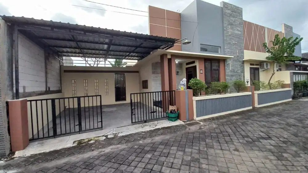 Rumah Luas di Perum Strategis Dekat Rs Mata Solo