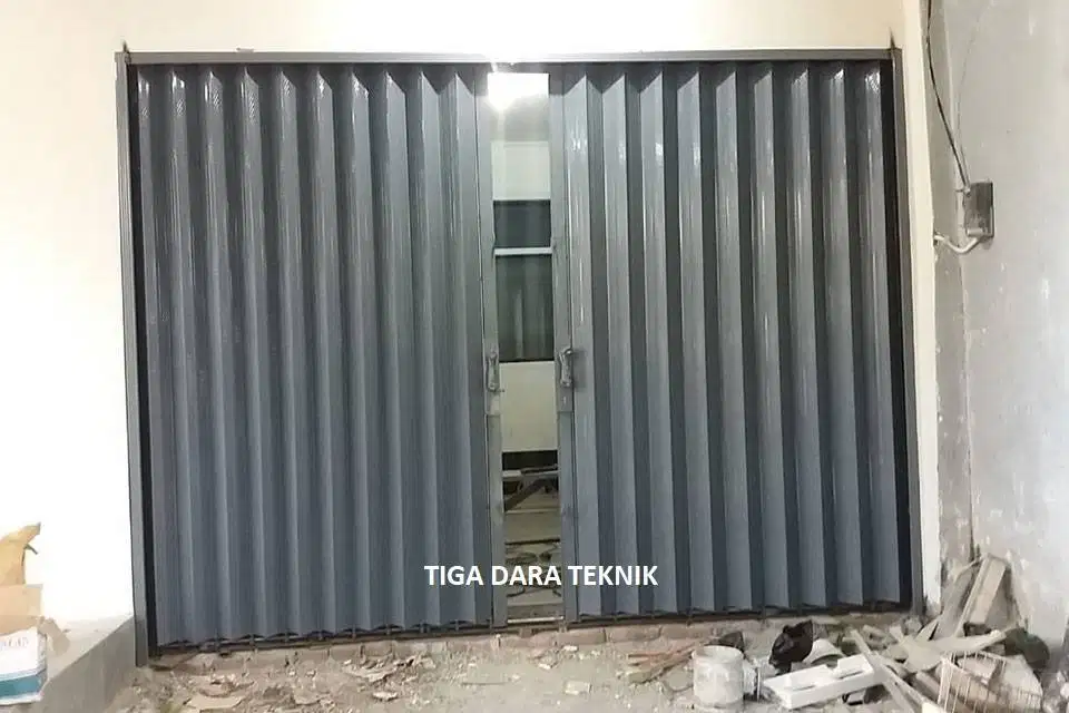 Fodling gate harga per meter murah, jasa pasang baru dan service