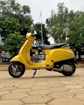 VESPA LX 125 iGET FACELIFT 2021 TERMURAH
