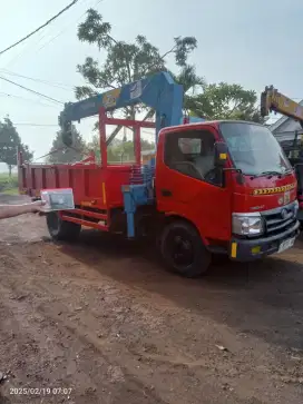 Sewa crane 3ton Surabaya Rungkut Kenjeran perak