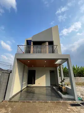 Rumah Dijual Di Limo Depok 4 KT Dekat Ke Pintu Tol Limo  Strategis