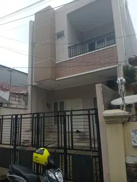 DIJUAL CEPAT RUMAH BAGUS JL RAWA PENING BENDUNGAN HILIR JAKARTA PUSAT