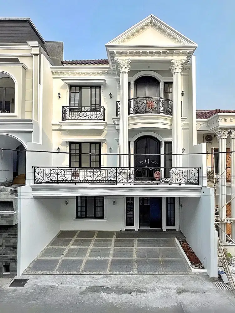 Rumah Baru Dalam Townhouse Dikebagusan Jakarta Selatan