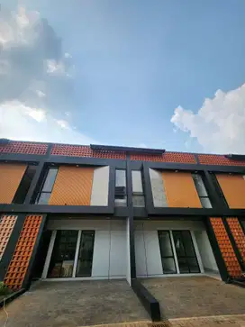 Rumah baru ready stock tinggal bawa koper aja