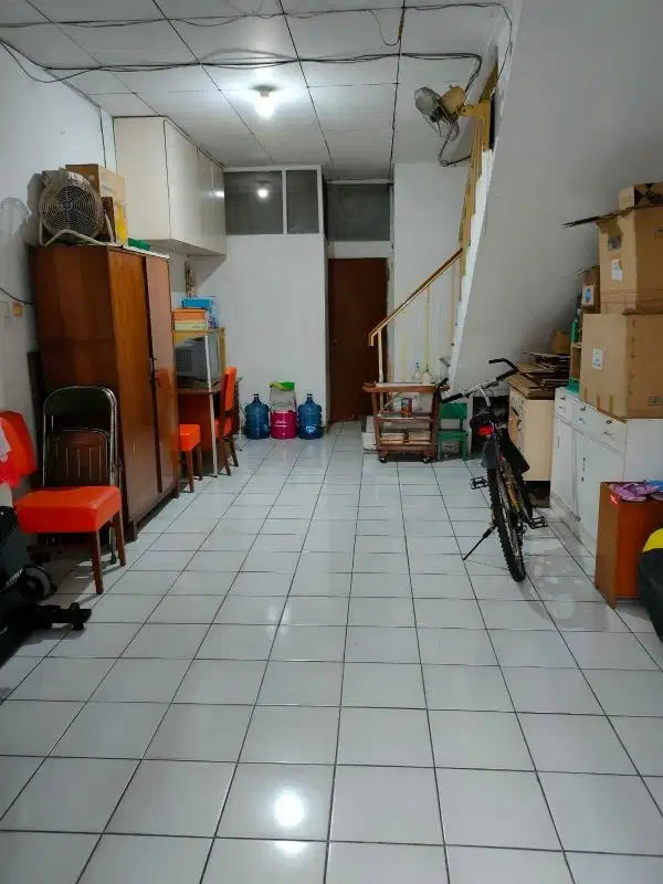 Dijual Rumah Kartini 3,5 lt Akses 2 mobil