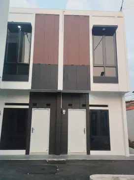 Dijual rumah 2 lantai 10 menit dr kampus UNJ