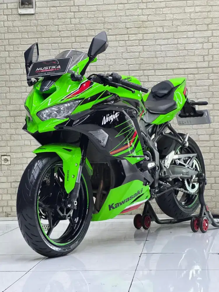 ZX 25 RR ABS KRT Speedo TFT 2023 Original unit odo masih 1500 perak
