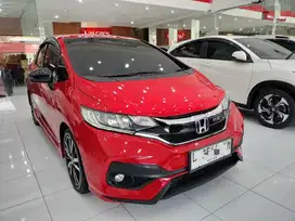 Honda Jazz RS 1.5 Bensin Matic/At 2018 TDP 30 Jt Langsung Proses