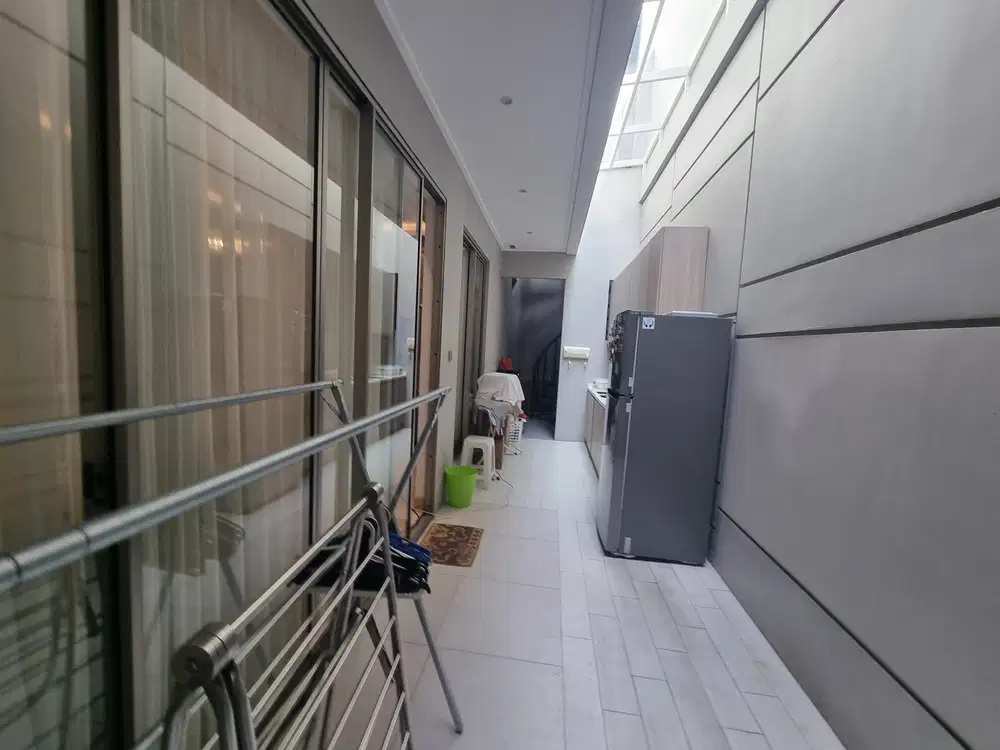 FOR SALE RUKO GANDENG HAMPTON AVENUE GADING SERPONG