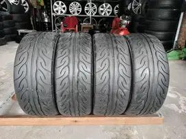 Ban bekas 205/45 R17 Yokohama Advan Neova