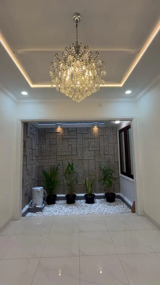 Brand New Classic Modern Full Granit – Jalan Lebar di Pondok Bambu