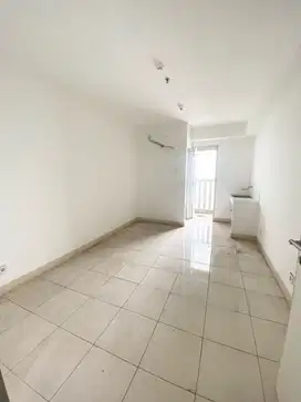 Green Bay Pluit sewa 2 Bedroom ada Ac Siap Huni View Laut