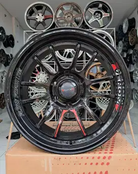 Velg Venom Spider Flow Forming Ring 18x9 Pcd 6X139.7 Fortuner Pajero