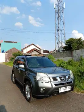 Nissan X-Trail ST 2011 AT xtrail matic t31 terawat antik record resmi