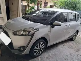 Pajak Panjang TDP 8JT Toyota Sienta 1.5 V Bensin-AT 2016 Silver