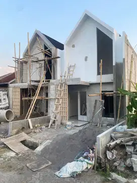 DIJUAL RUMAH 2LANTAI ESTETIK HARGA GAK MENJERIT 400JUTAAN SAJA