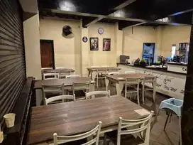 Dijual Rumah + Ruang Usaha 2 Lantai Cocok Untuk Cafe  di Sarijadi