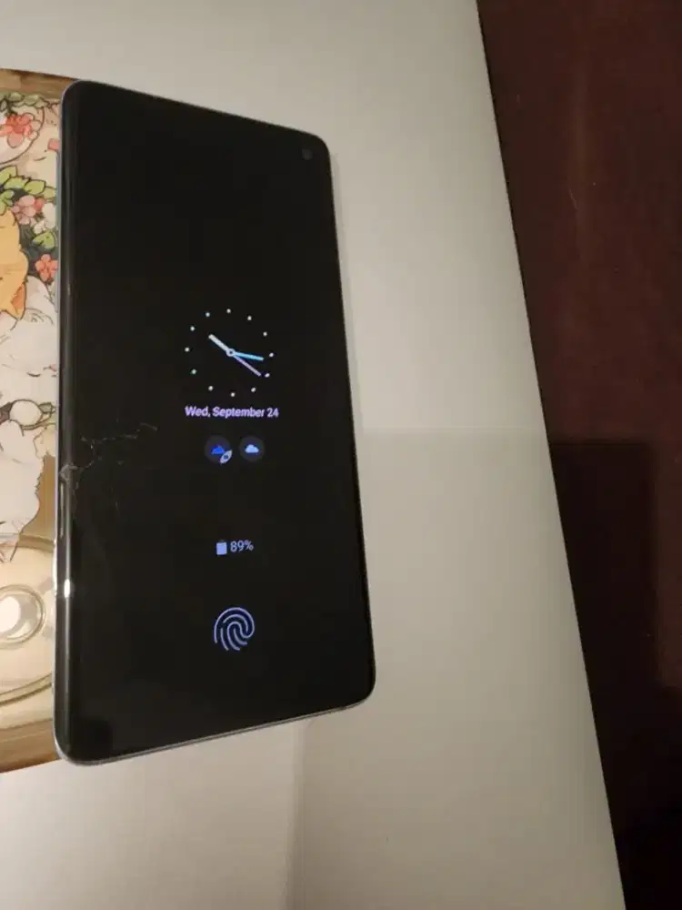 Samsung S10 Snapdragon 8/128 – Normal, Minus Retak