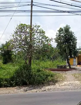 Dijual tanah di Pinggir Jalan Raya, Baureno, Bojonegoro, Jatim