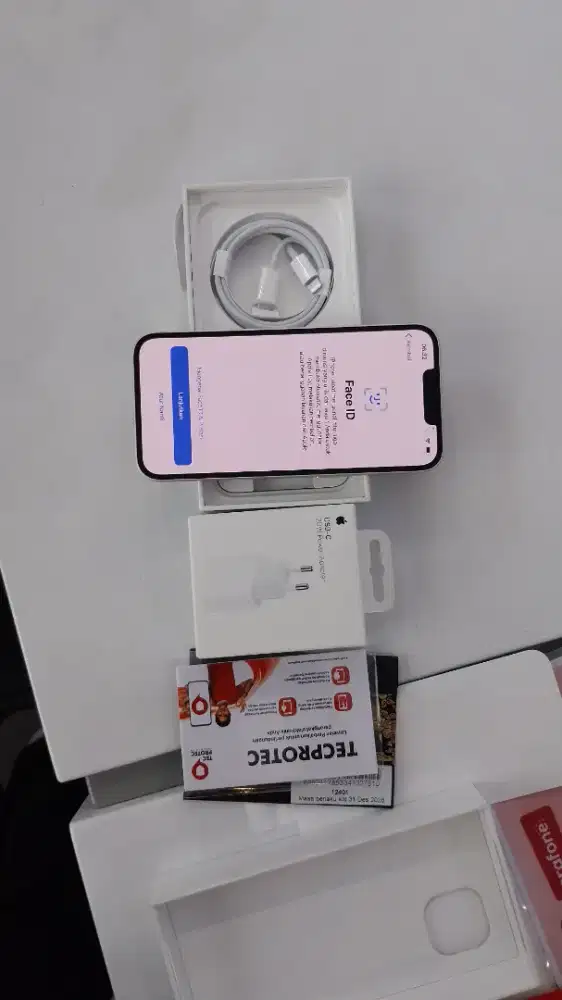 promo cicilan HP iPhone 13 128 cukup ktp aja