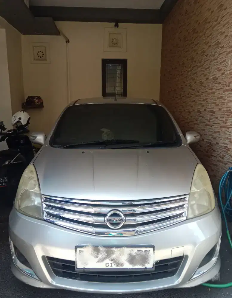 Grand Livina XV 2012 AT