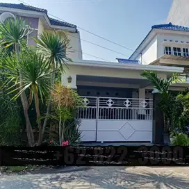 Rumah nyaman Dalam Cluster bagus di Kediri