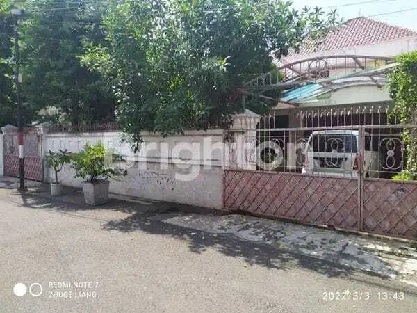 Rumah Lama Kramat Senen Dekat Mall Atrium Jakarta Pusat