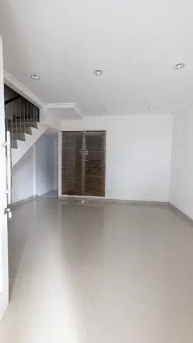Rumah Citra Gran Cibubur sewa termurah,bangunan baru