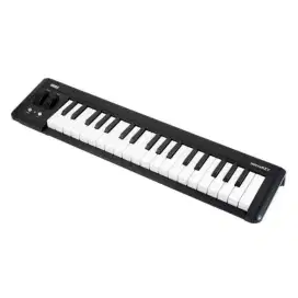 Midi Controler MicroKEY 61