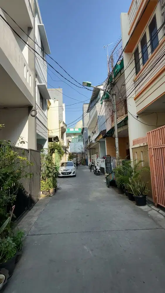 RUMAH TERMURAH PADEMANGAN TIMUR