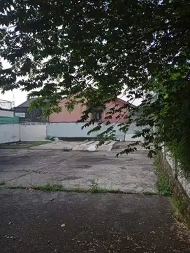 RUMAH BESAR LUAS JL LINGKAR DUREN SAWIT JAKARTA TIMUR JUAL CEPAT MURAH