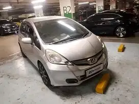 Pajak Panjang TDP 7JT Honda Jazz 1.5 S Bensin-AT 2013 Abu