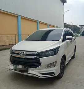 TOYOTA KIJANG INNOVA 2.4G AT TRD TAHUN 2020