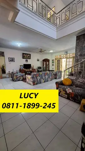 Rumah 2 Lantai Ruangan Lebar di Sektor 1 Bintaro 17011-UT