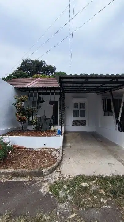 Disewakan rumah nyaman Perumahan Sawangan residence Ideal Sawangan