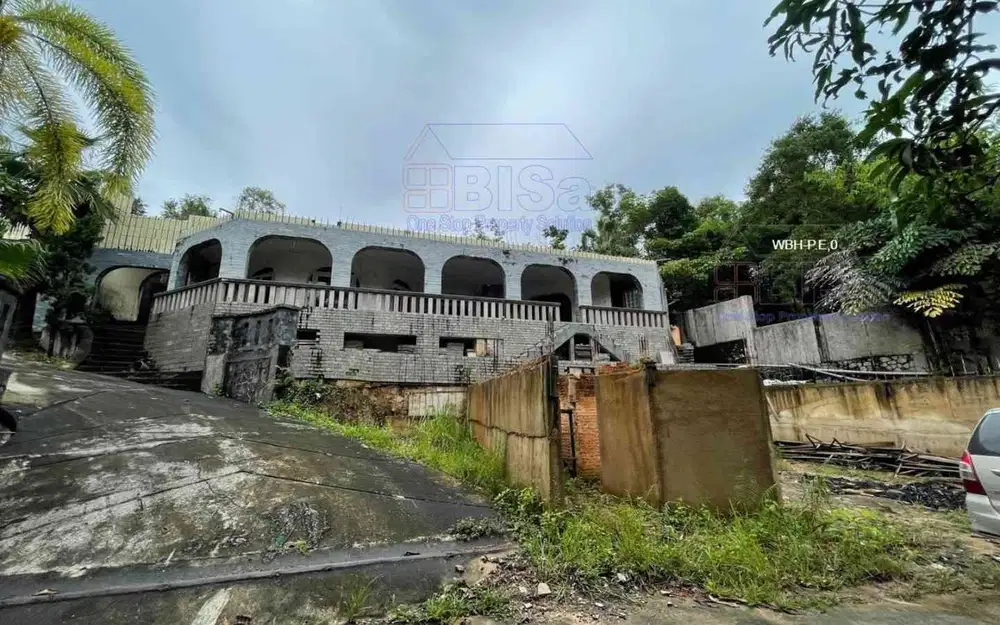 Villa seluas 1040 m2 di Patam Lestari-Sekupang, Batam Dijual Murah