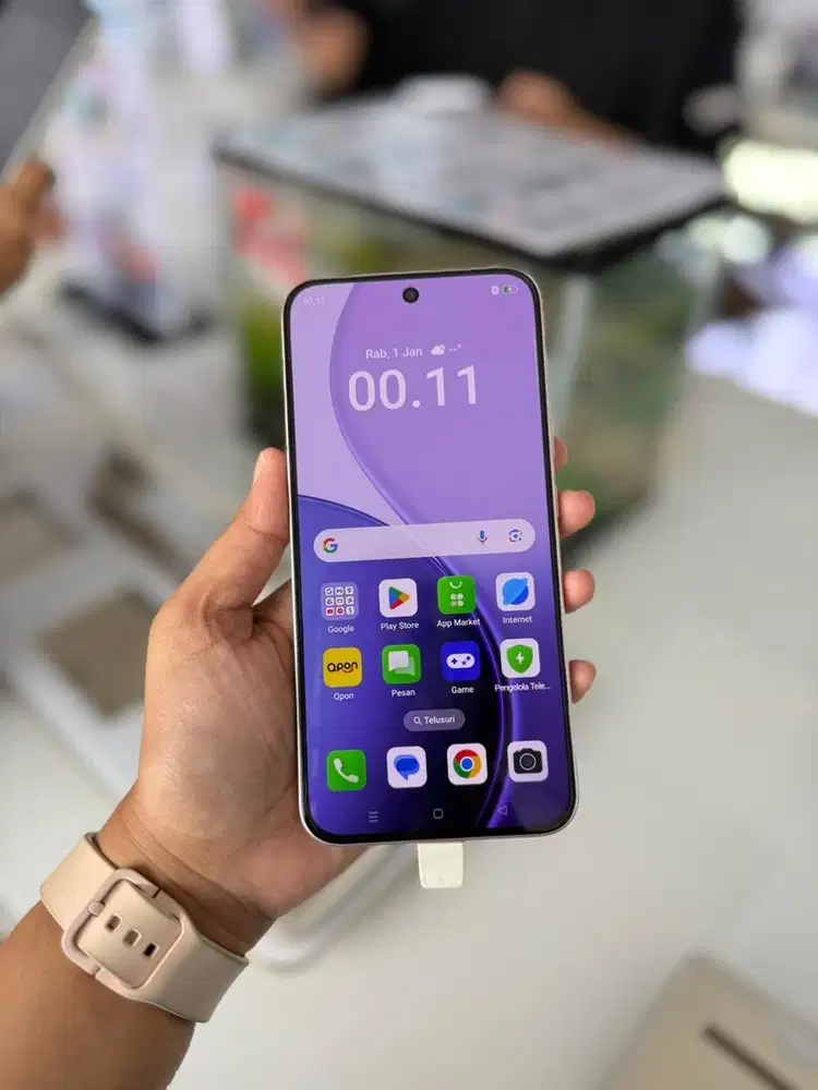 Promo Cicilan 0% Oppo Reno 14f