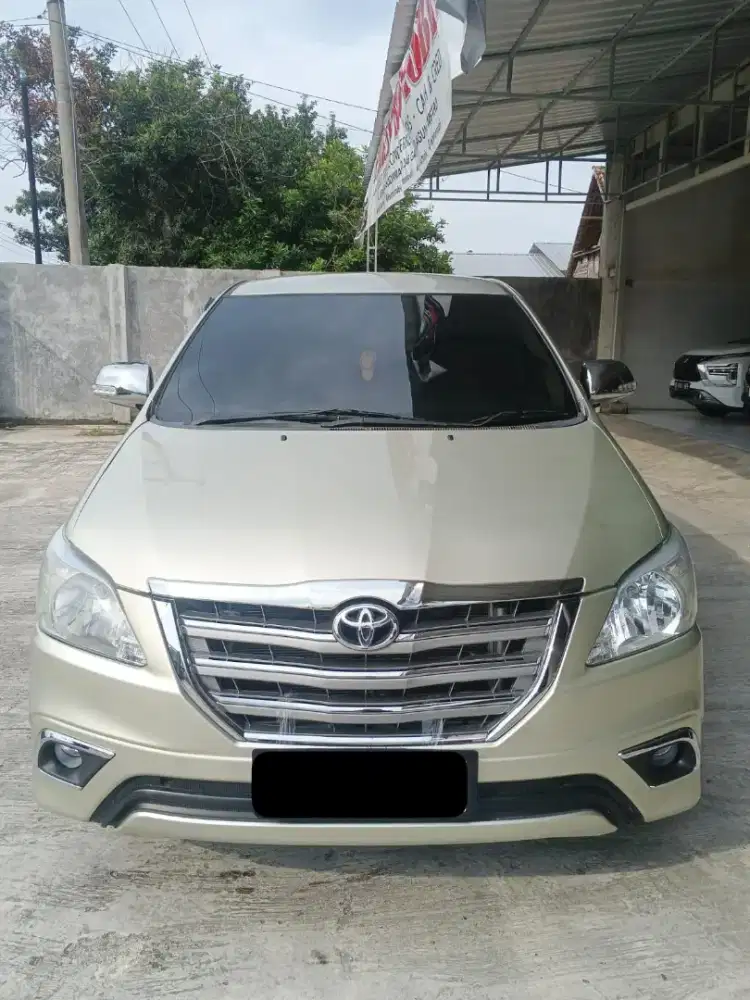 Innova 2.5 Manual Solar 2010 Diesel