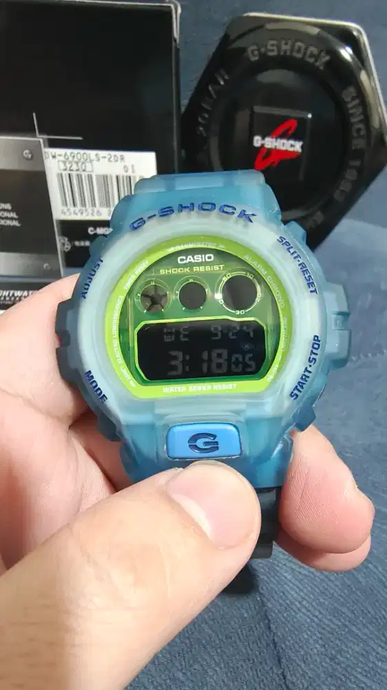 Gshock DW 6900LS