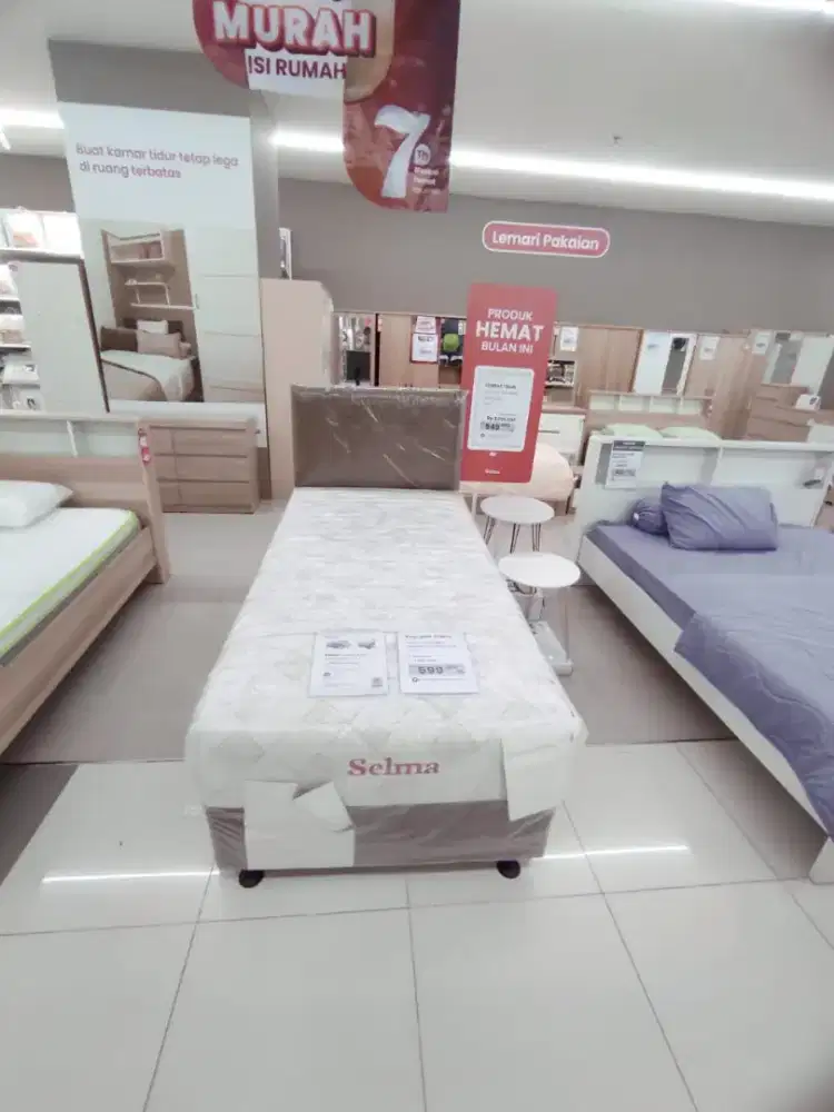 Tempat Tidur Soica