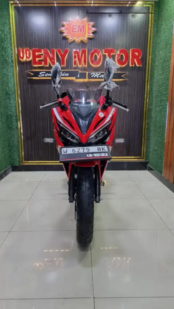 ENY MOTOR - CIAMIK KM 500! HONDA CBR 150R RACING RED 2017