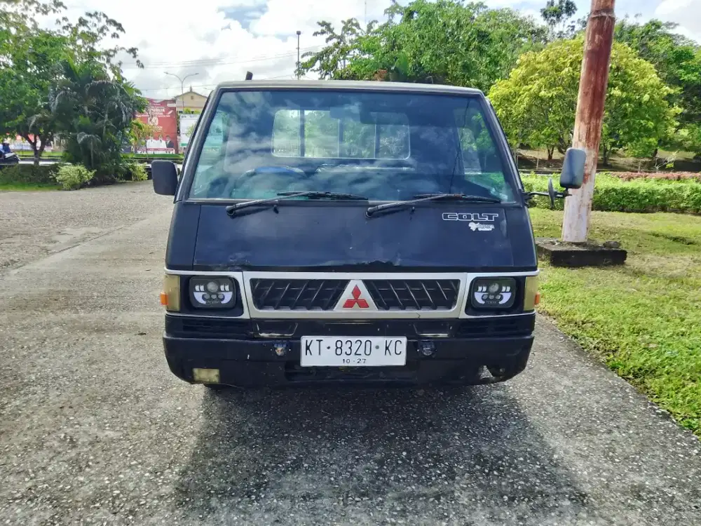 Bismillah..  Dijual Mitsubishi L300 Pick up solar 2007