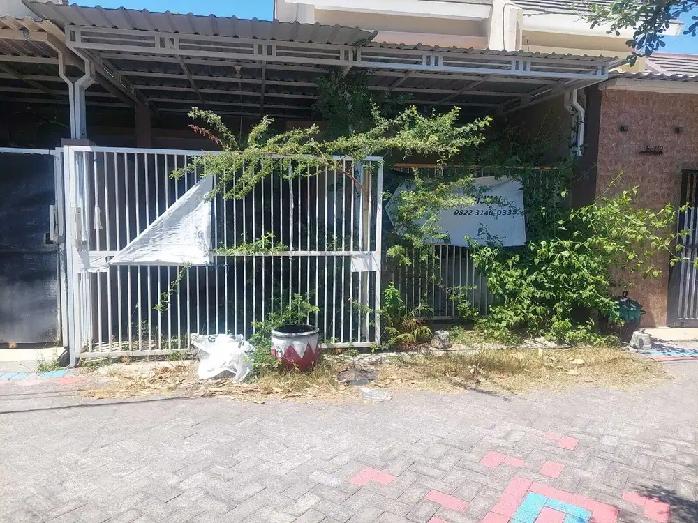 RUMAH DI KELURAHAN MEDOKAN AYU, RUNGKUT SURABAYA