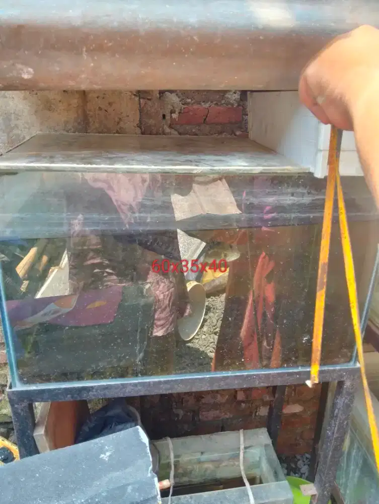 Akuarium cantik + ikan cana + rak